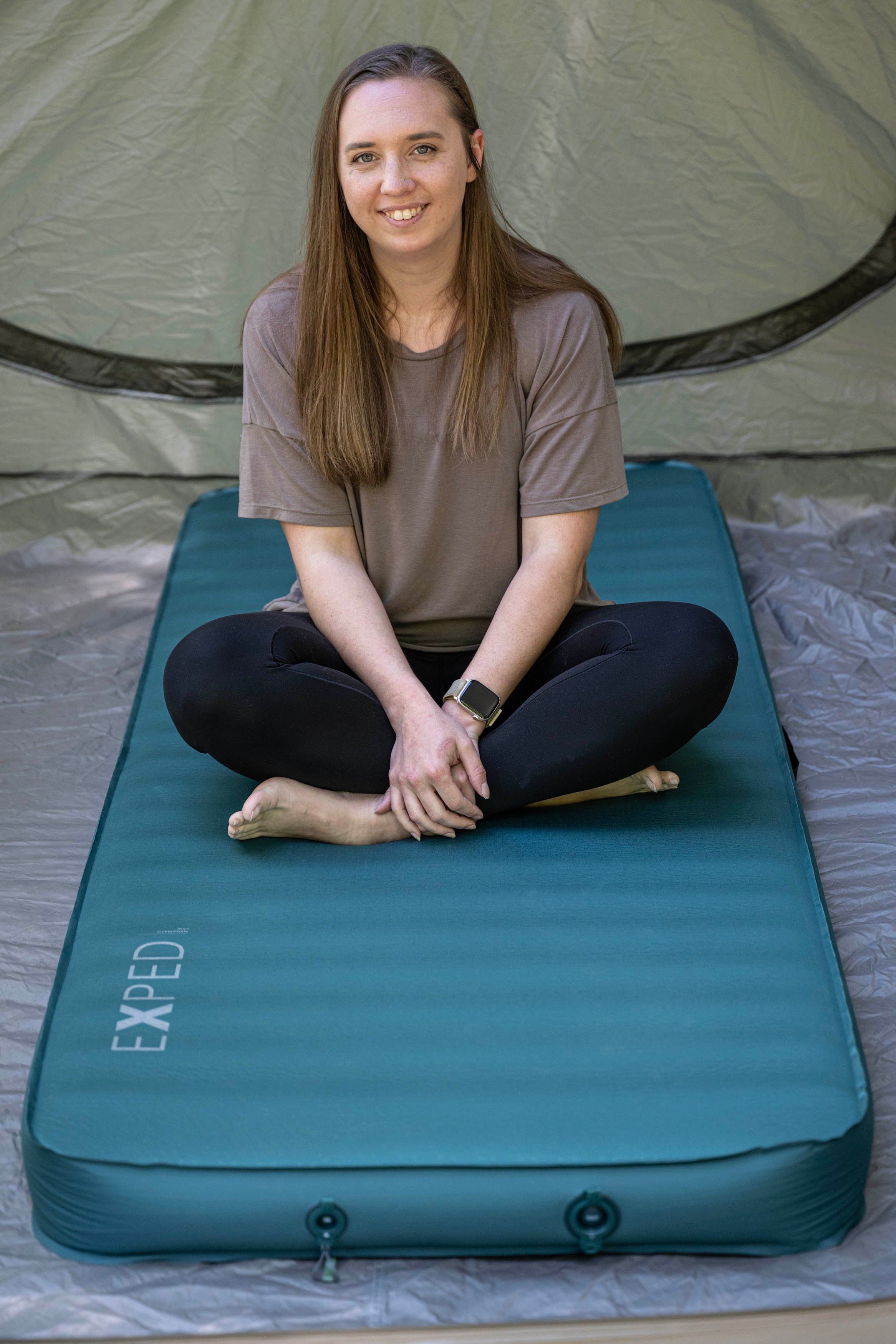 MegaMat_LXW_sit_1.jpg__PID:a54bc29f-1724-4bc6-9e1b-64b7deb1811b