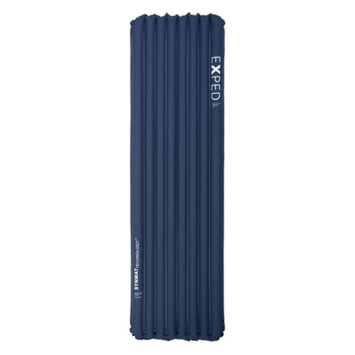 Top view of EXPED Versa 2R sleeping pad in navy with vertical baffles